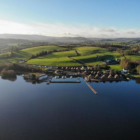 Tullybay Holiday Lodges เอนนิสคิลเลน ภายนอก รูปภาพ